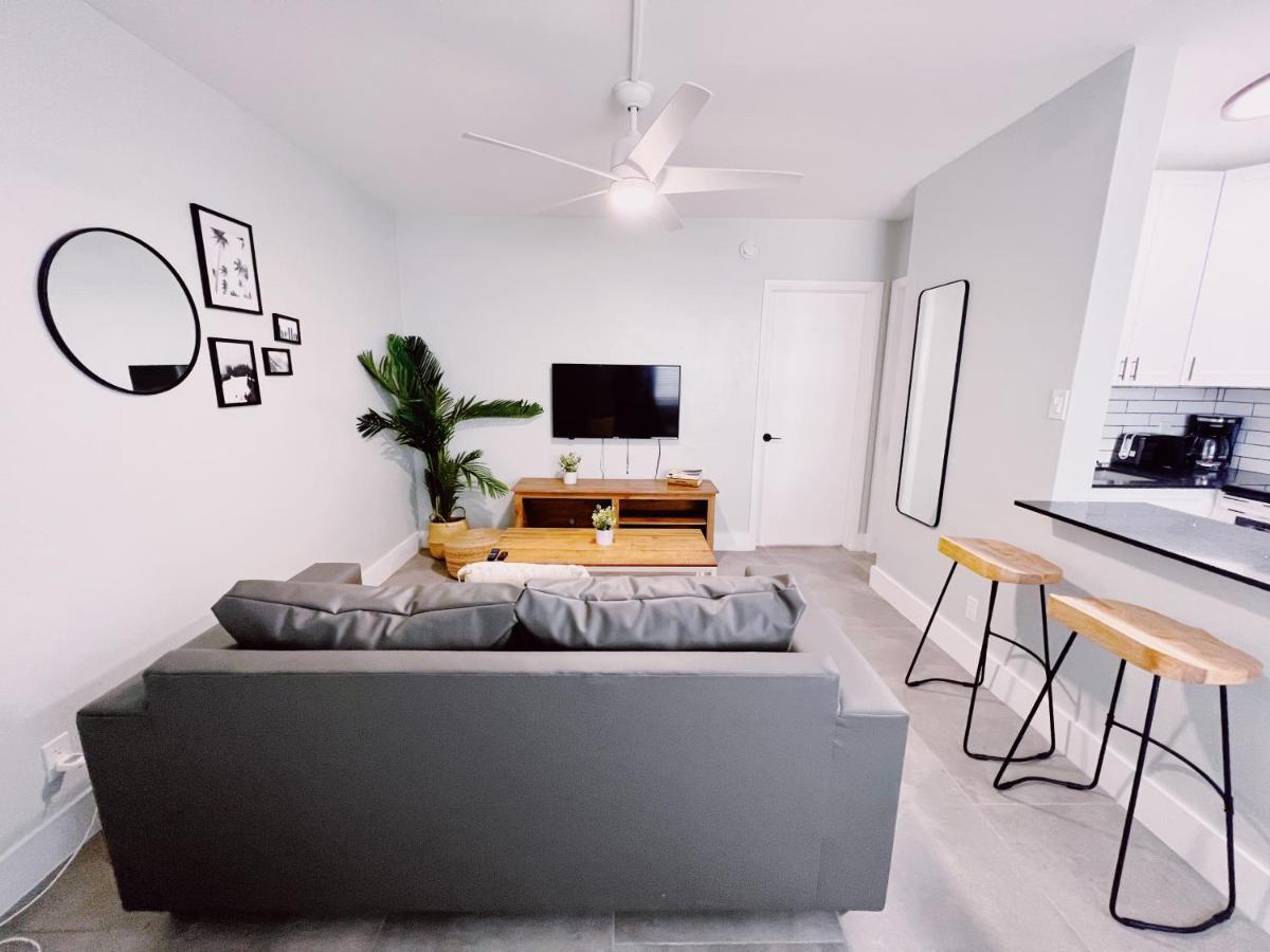 Holiday Park Apartments By Lowkl Fort Lauderdale Exteriör bild