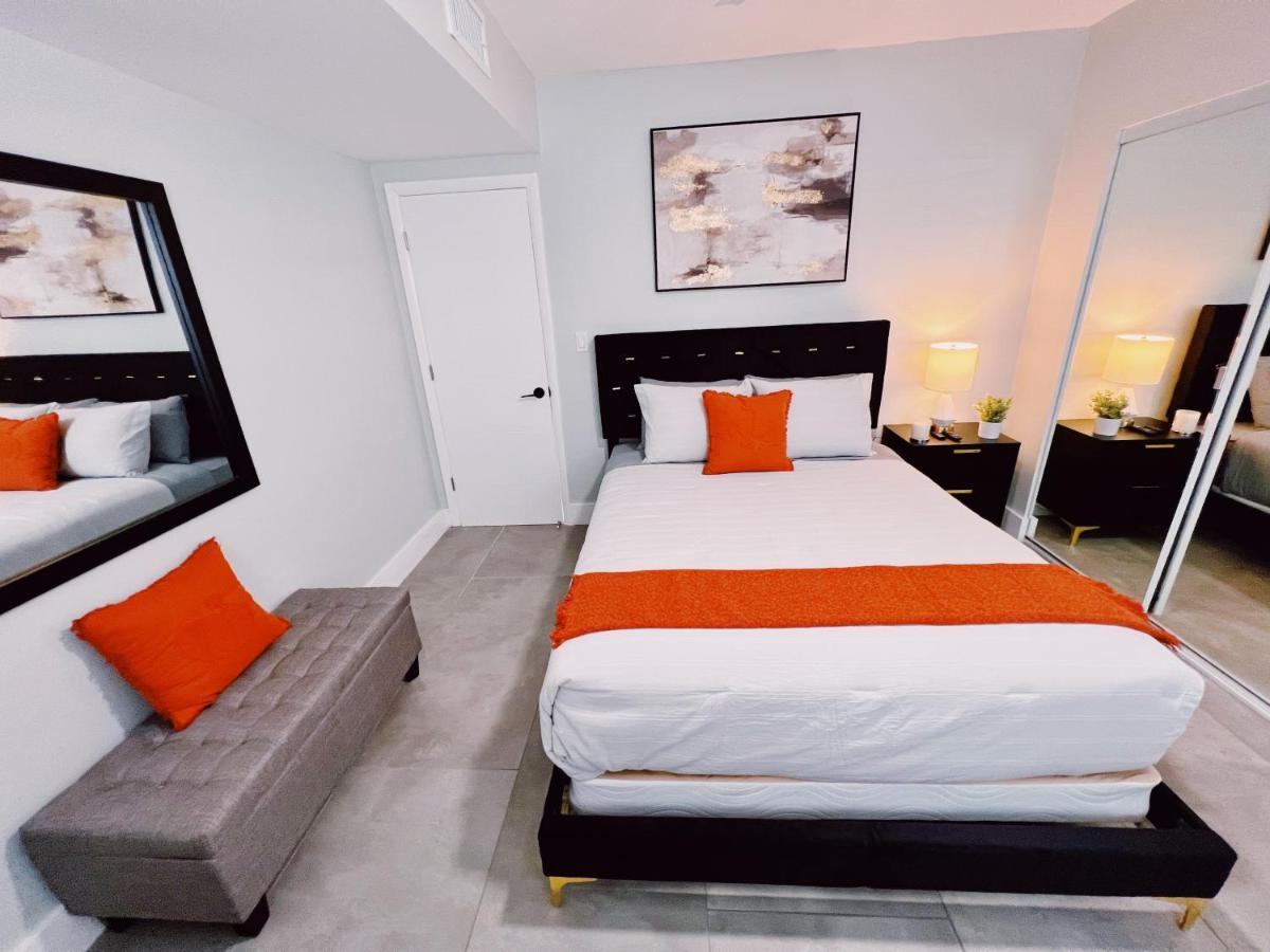 Holiday Park Apartments By Lowkl Fort Lauderdale Exteriör bild