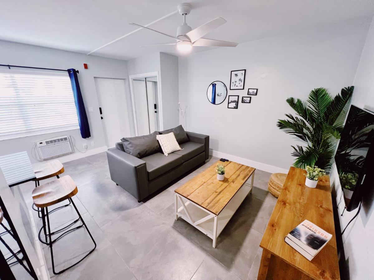 Holiday Park Apartments By Lowkl Fort Lauderdale Exteriör bild