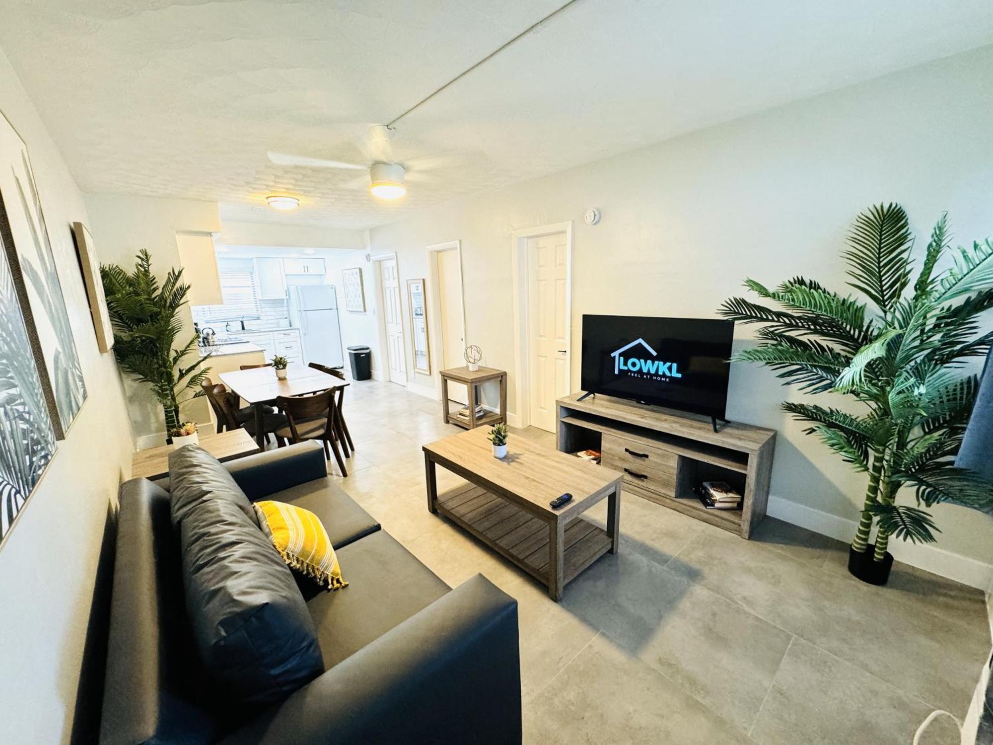 Holiday Park Apartments By Lowkl Fort Lauderdale Exteriör bild
