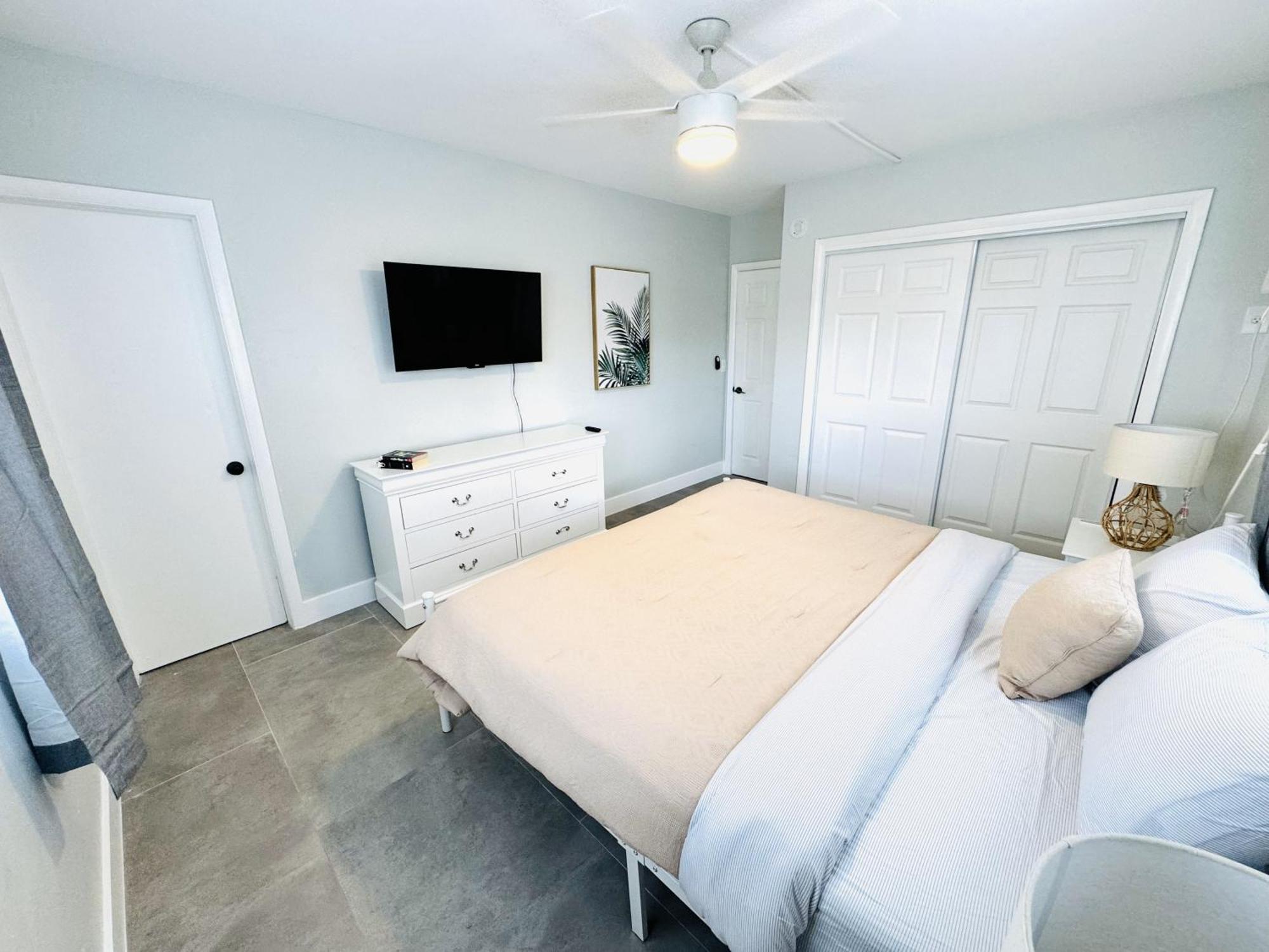 Holiday Park Apartments By Lowkl Fort Lauderdale Exteriör bild