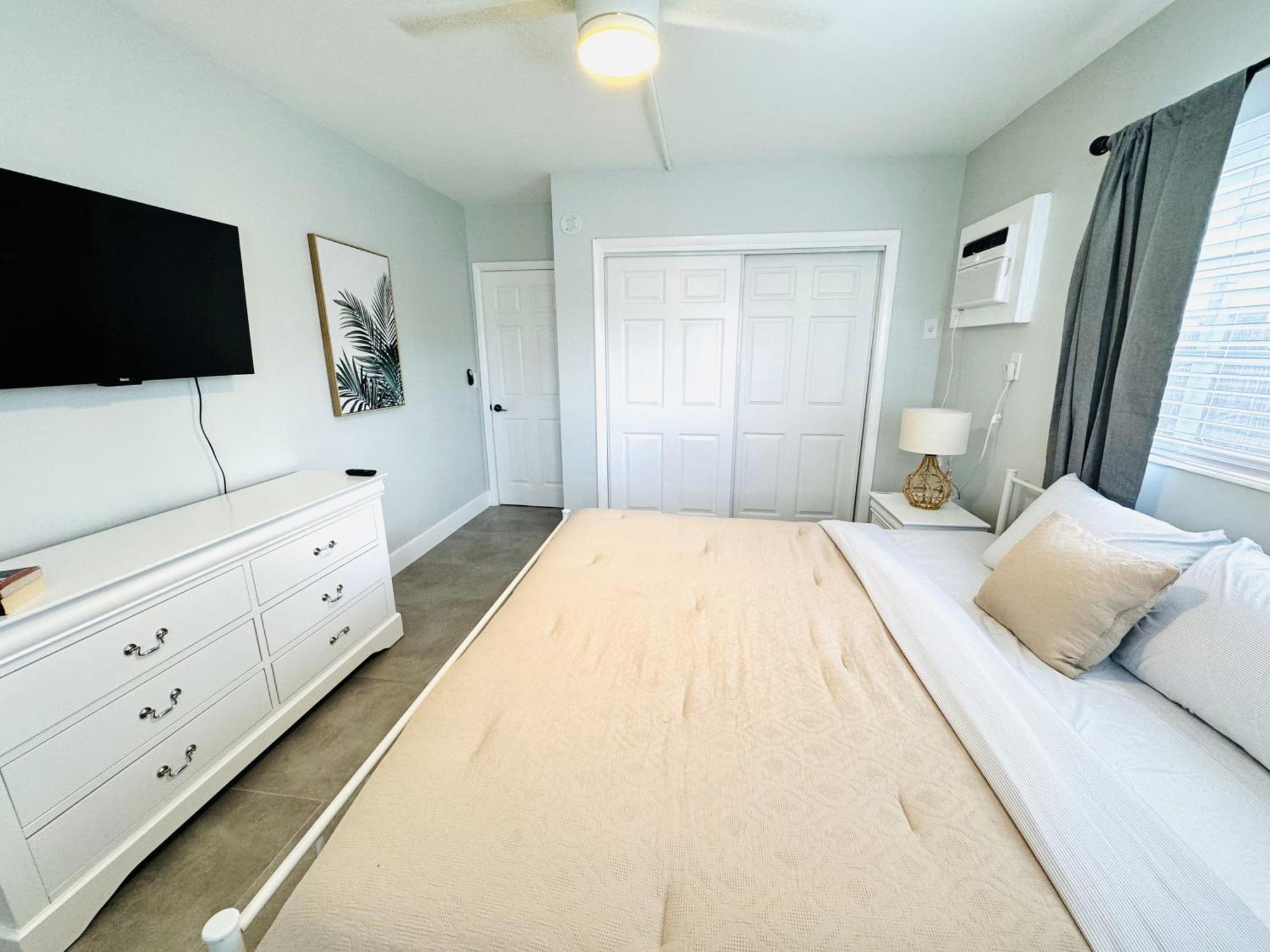 Holiday Park Apartments By Lowkl Fort Lauderdale Exteriör bild